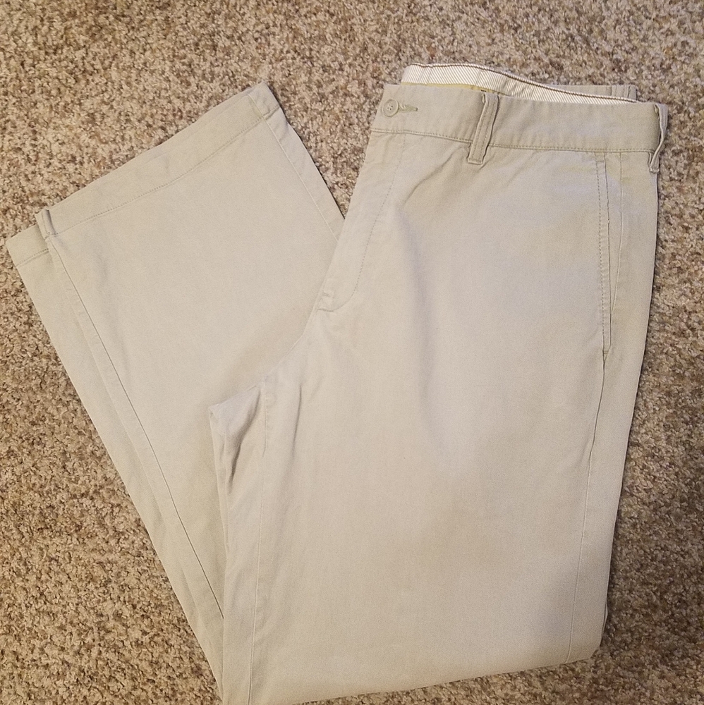 Tommy Bahama Classic Tan Pants Size 35X34